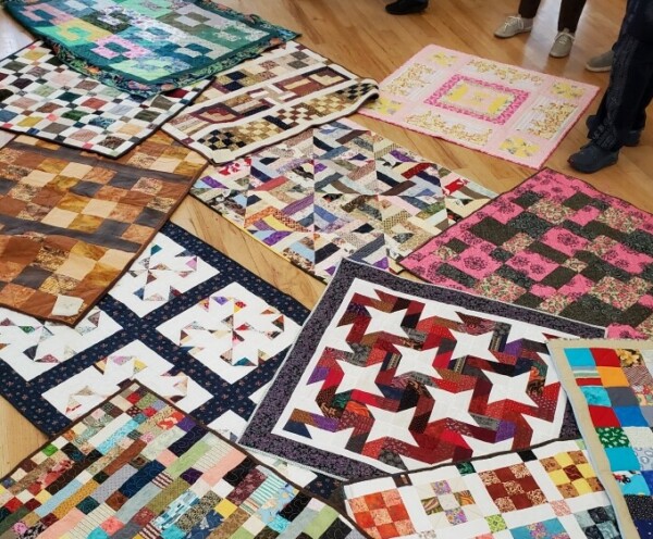 A lot, or a little, how does this quilter decide on how much quilting –  TerifiCreations by Teri Lucas